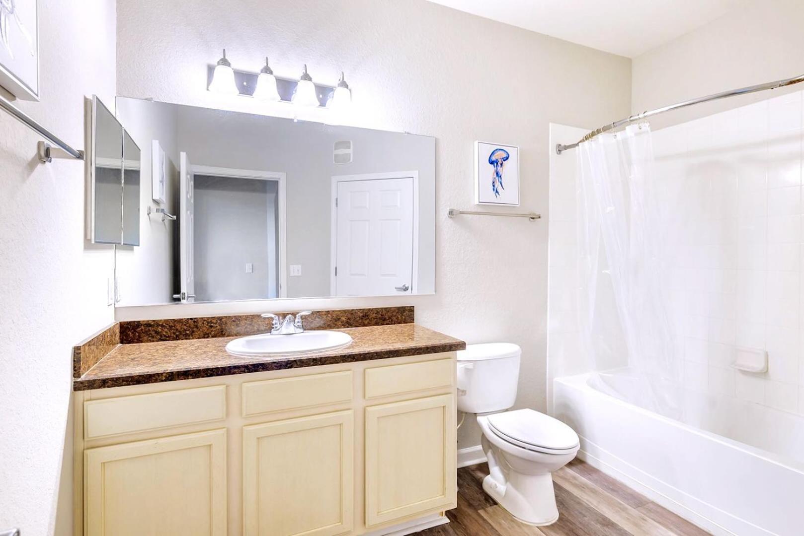 Bright & Modern 2Br Condo With Pool & Hot Tub, Near Disney! Orlando Esterno foto