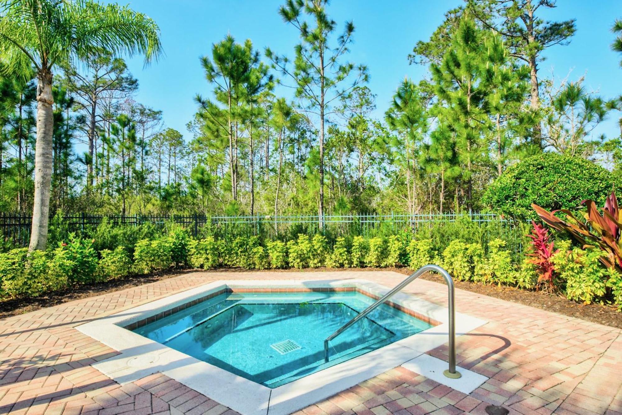 Bright & Modern 2Br Condo With Pool & Hot Tub, Near Disney! Orlando Esterno foto