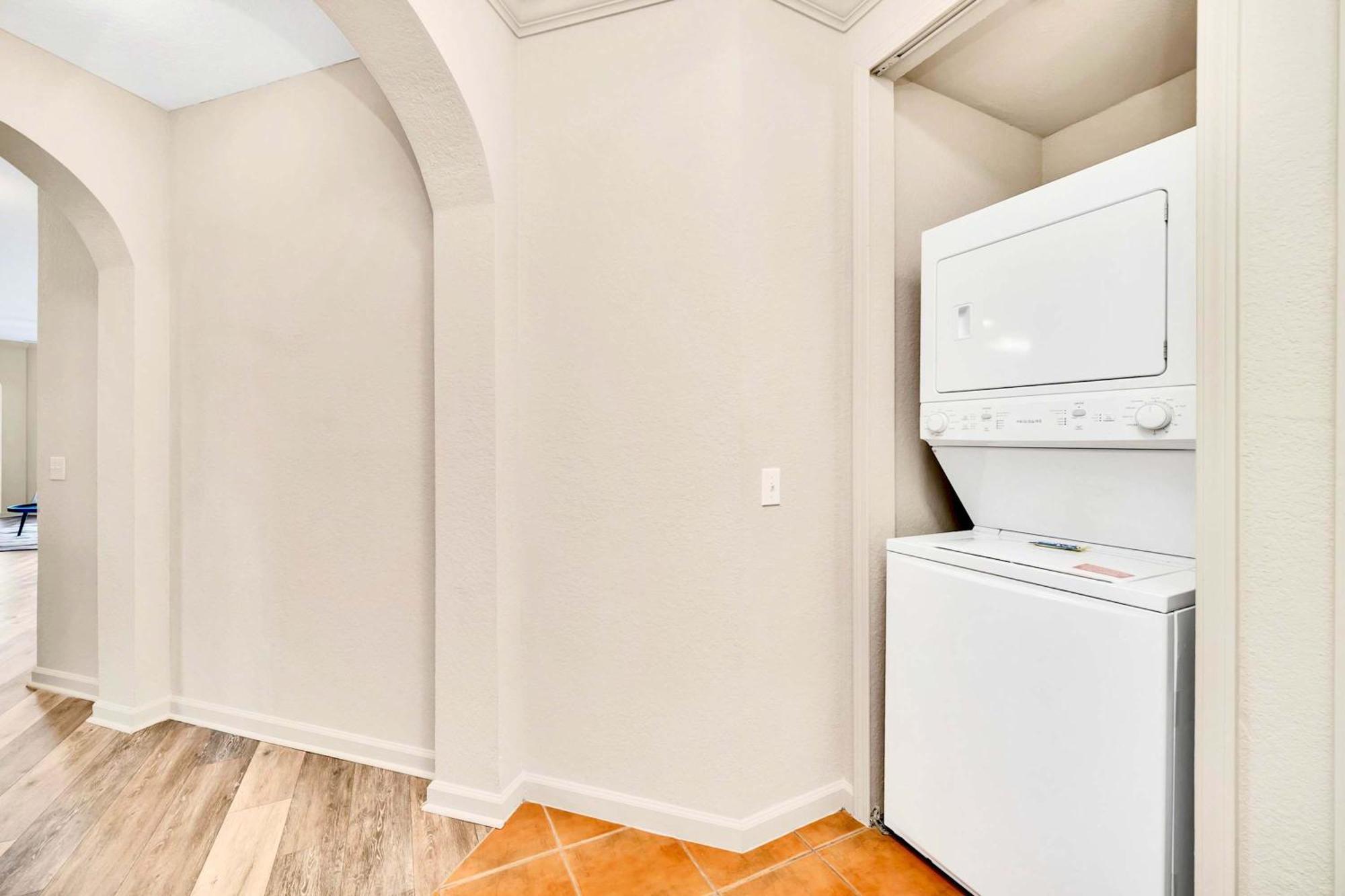 Bright & Modern 2Br Condo With Pool & Hot Tub, Near Disney! Orlando Esterno foto